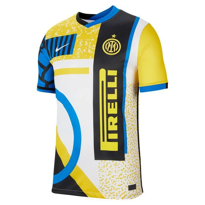 El Inter ocupara una nueva camiseta para el partido contra la Roma.