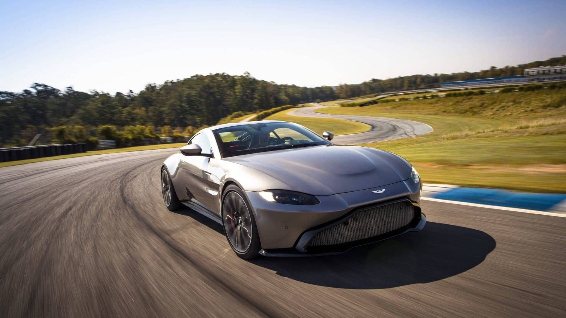 aston-martin-vantage-2018-24_1920x1600c.jpg