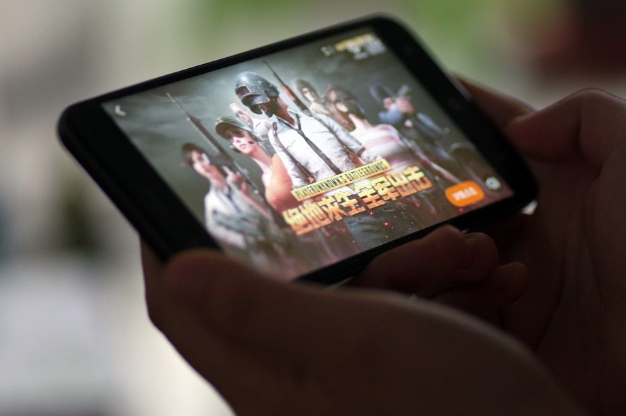 “Es un opio espiritual”: China permitirá que niños jueguen solo tres horas de videojuegos a la semana y unicamente entre las 20 y 21 horas