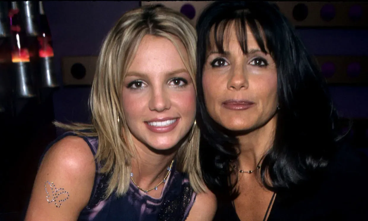 Britney Spears se reconcilia con su mamá tras acusarla de abuso