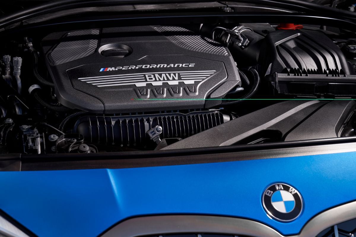 P90349575_highRes_the-all-new-bmw-1-se.jpg