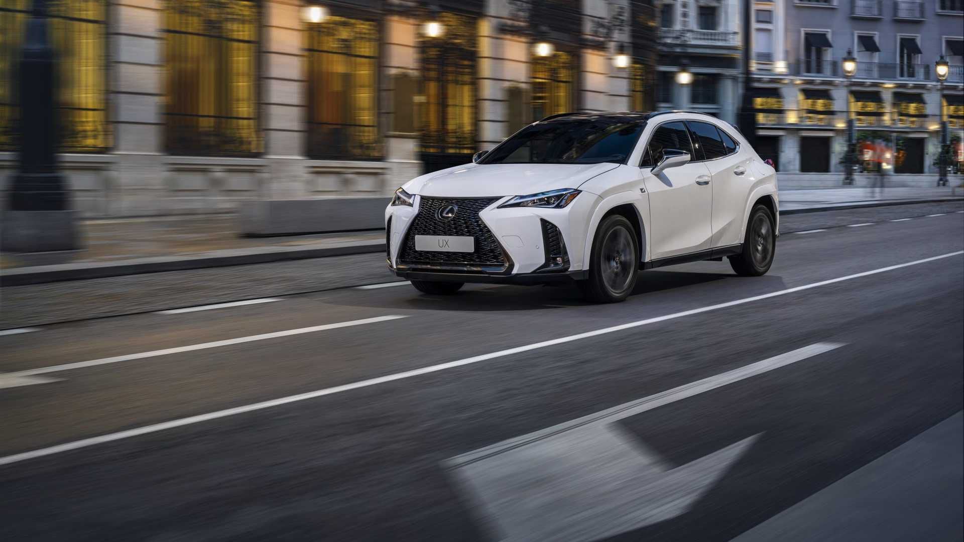 Lexus UX