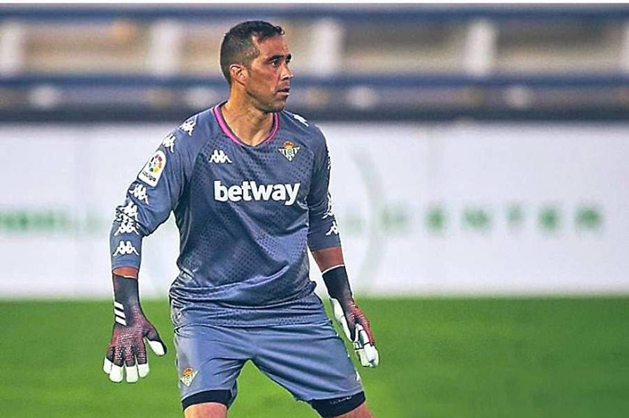 Claudio Bravo