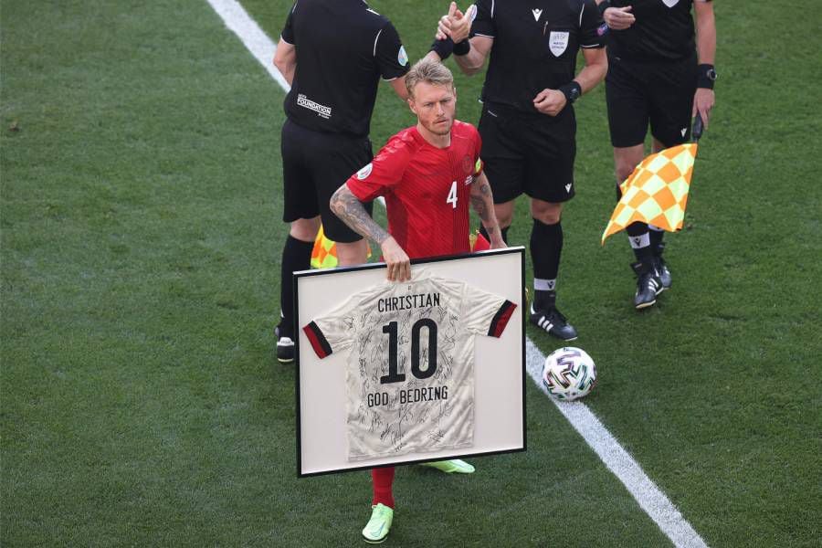 Christian Eriksen fue homenajeado en el duelo entre Dinamarca y Bélgica.