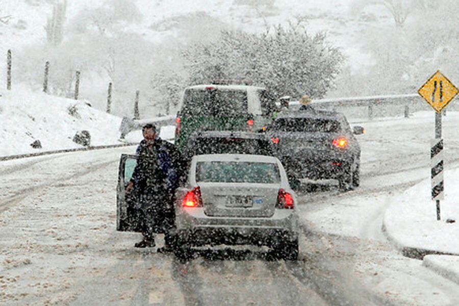 Meteorologia Pronostica Para Este Sabado Mayor Nevada En Una Decada En Santiago La Tercera