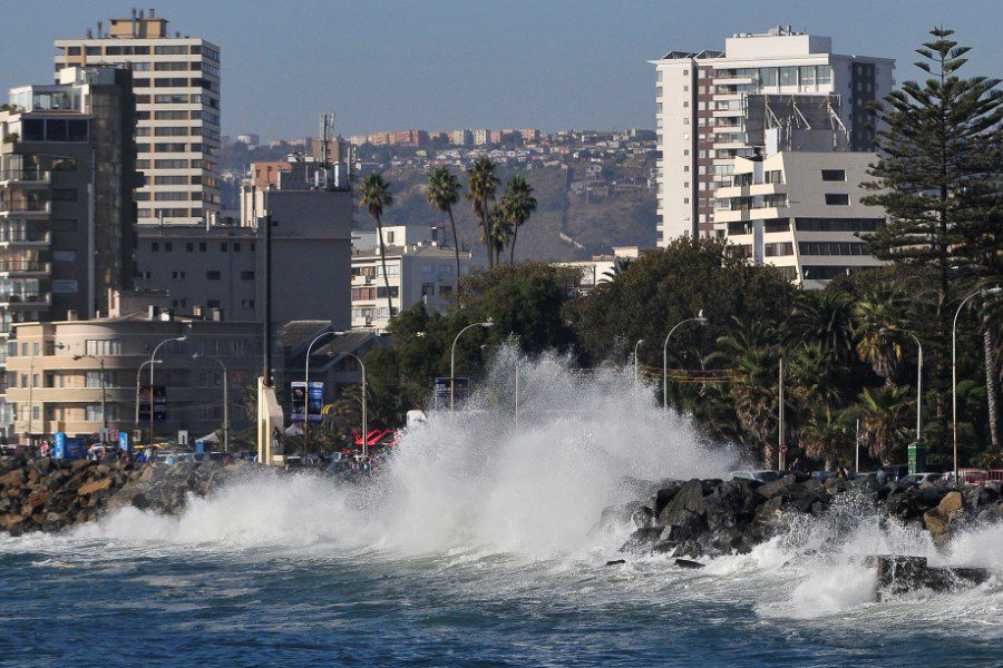 VIÑA DEL MAR: Marejadas en borde costero de Viña Del Mar