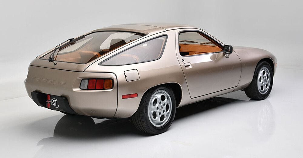 Porsche 928