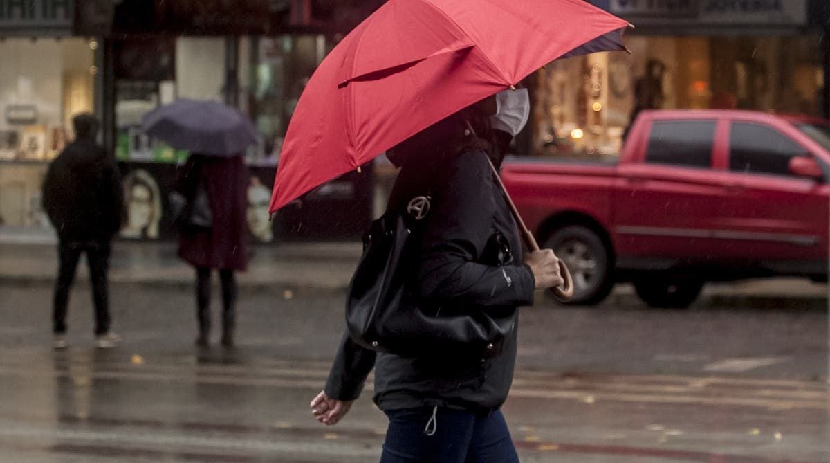 Hasta 40 mm y vientos de 45 km/h: anuncian las lluvias más intensas de los últimos años en Santiago y zona central