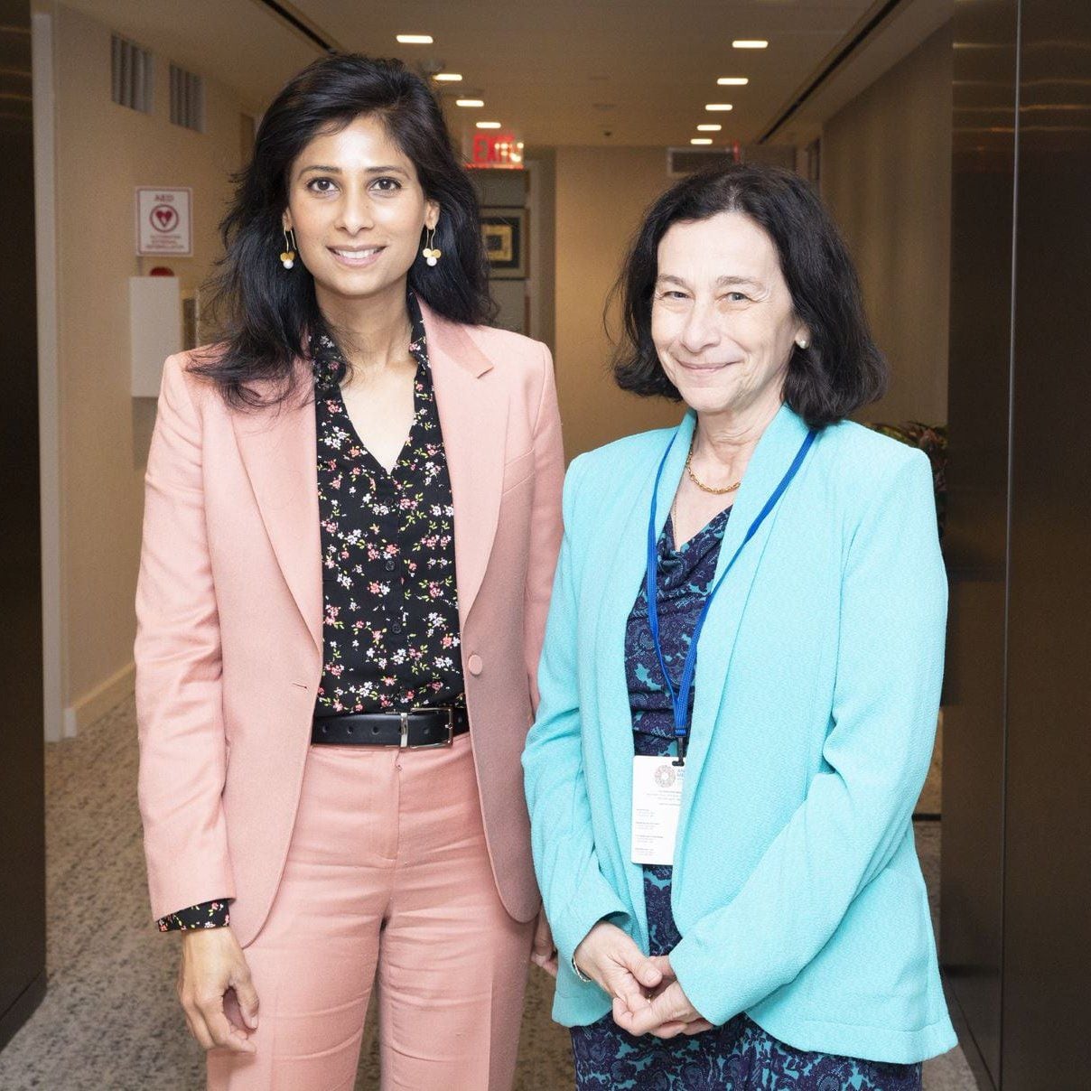 Gita Gopinath y Rosanna Costa