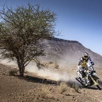 Pablo Quintanilla marcha segundo a una etapa de terminar el Rally de Marruecos