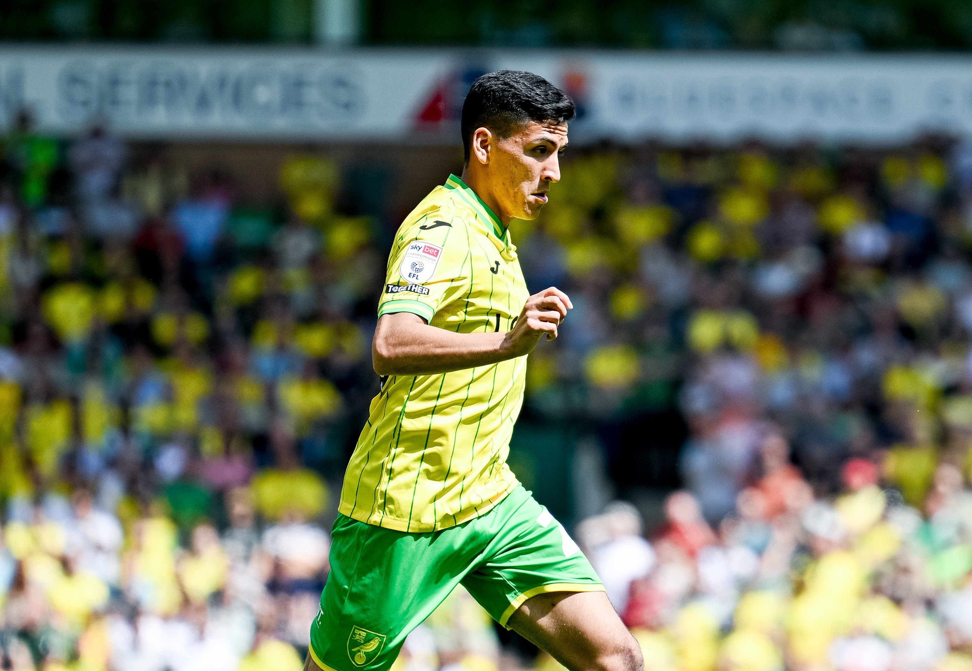 Núñez, en su estreno con el Norwich. FOTO: @NorwichCityFC / Twitter.