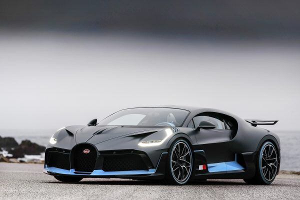 BugattiDivo_01-600x400.jpg