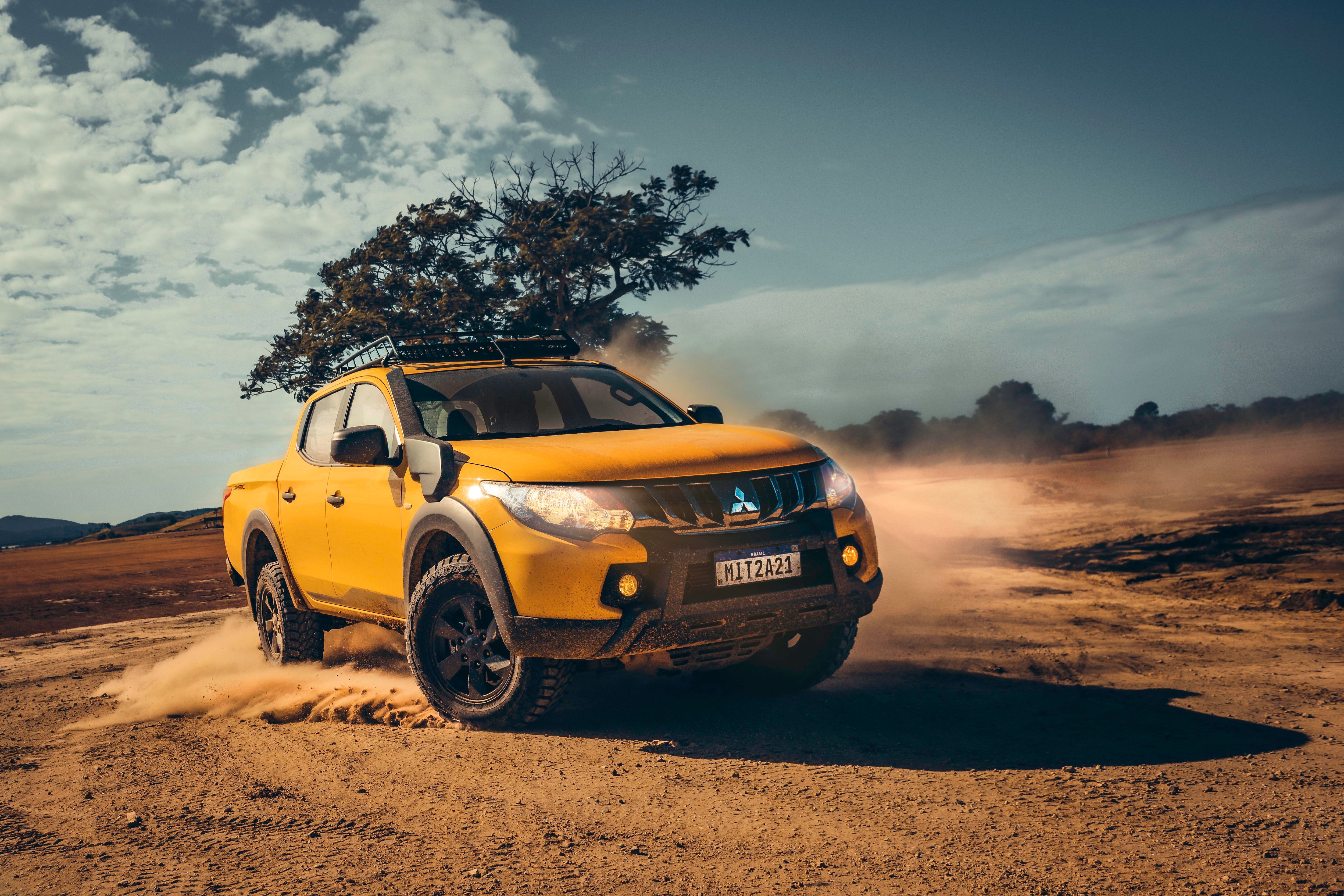 Mitsubishi L200 Triton Savana