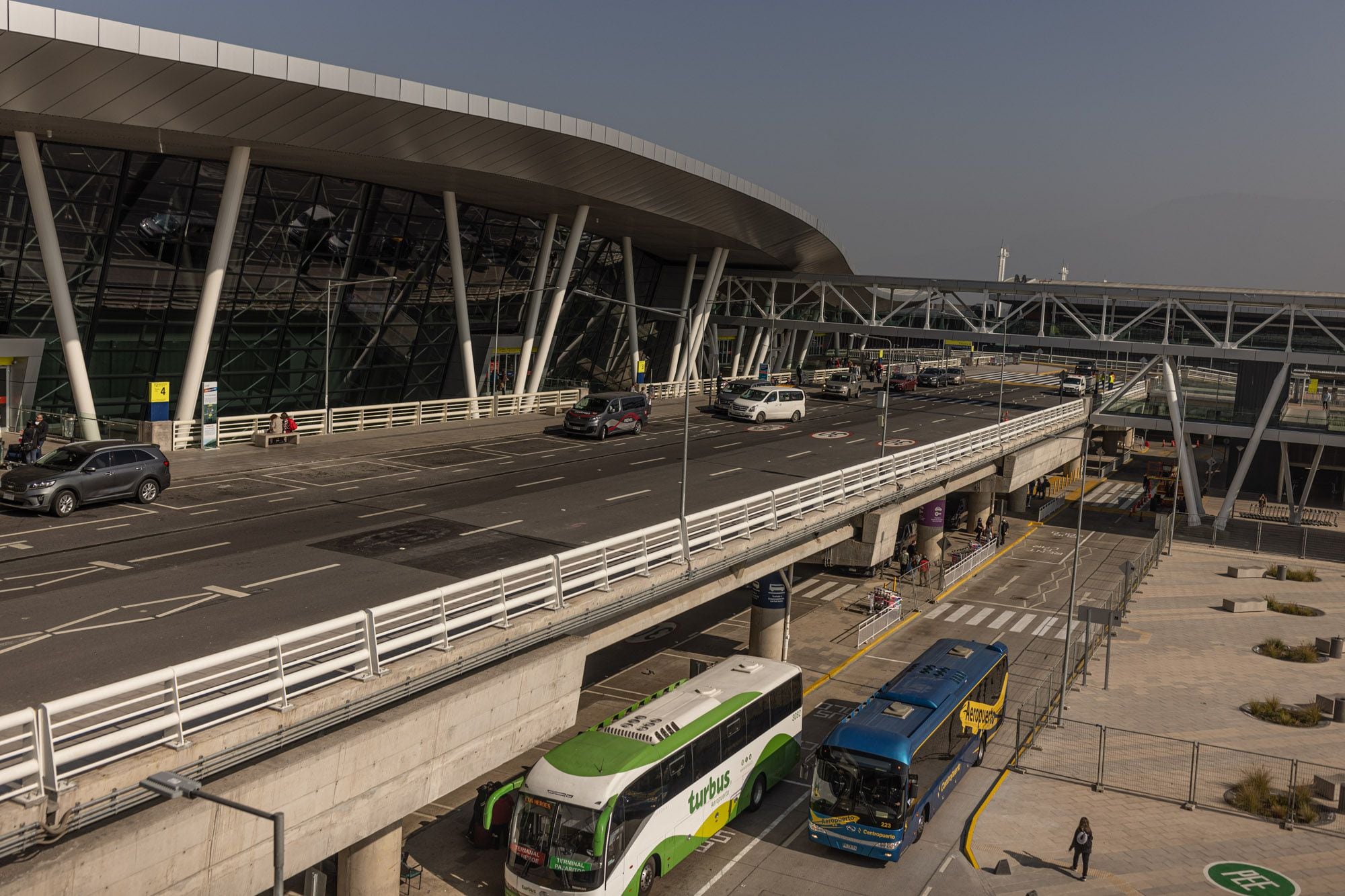 Nuevo terminal internacional aeropuerto de Santiago