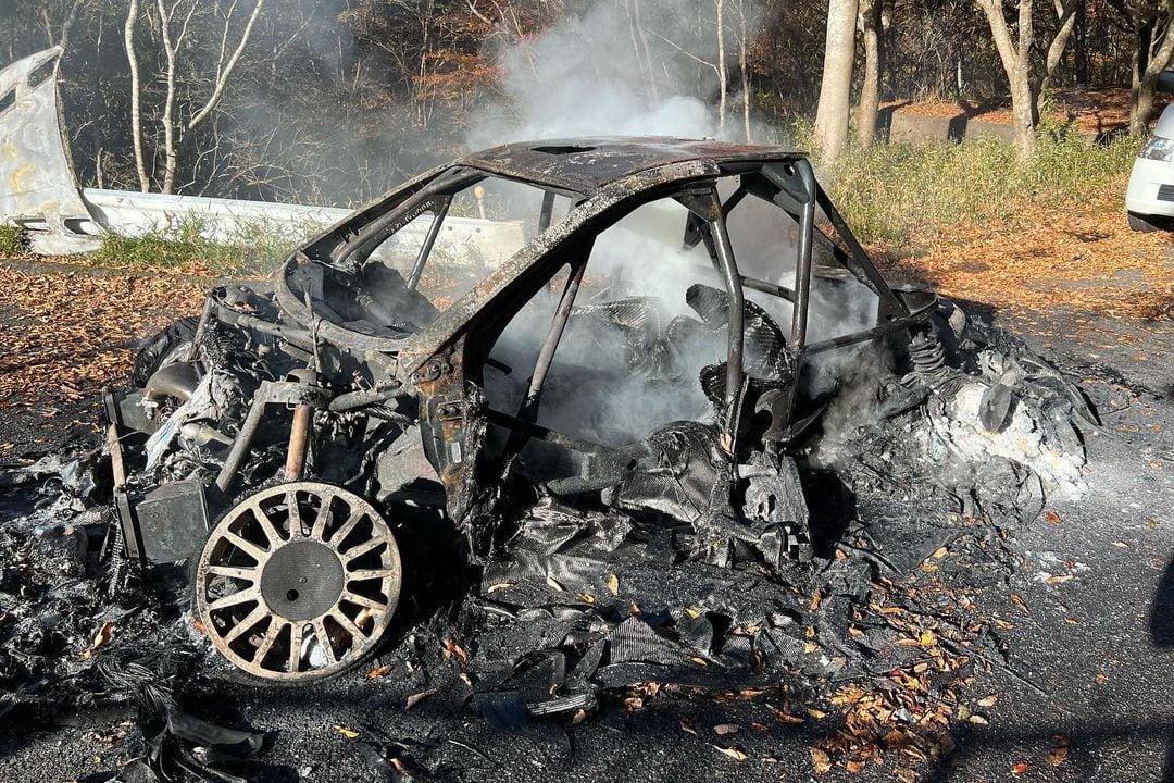 Impactante incendio dejó en cenizas el auto de rally de Dani Sordo en el WRC