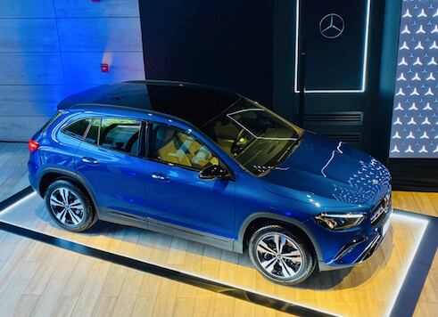 Mercedes-Benz GLA: llega la renovación del best seller de los SUV en la  marca alemana - La Tercera