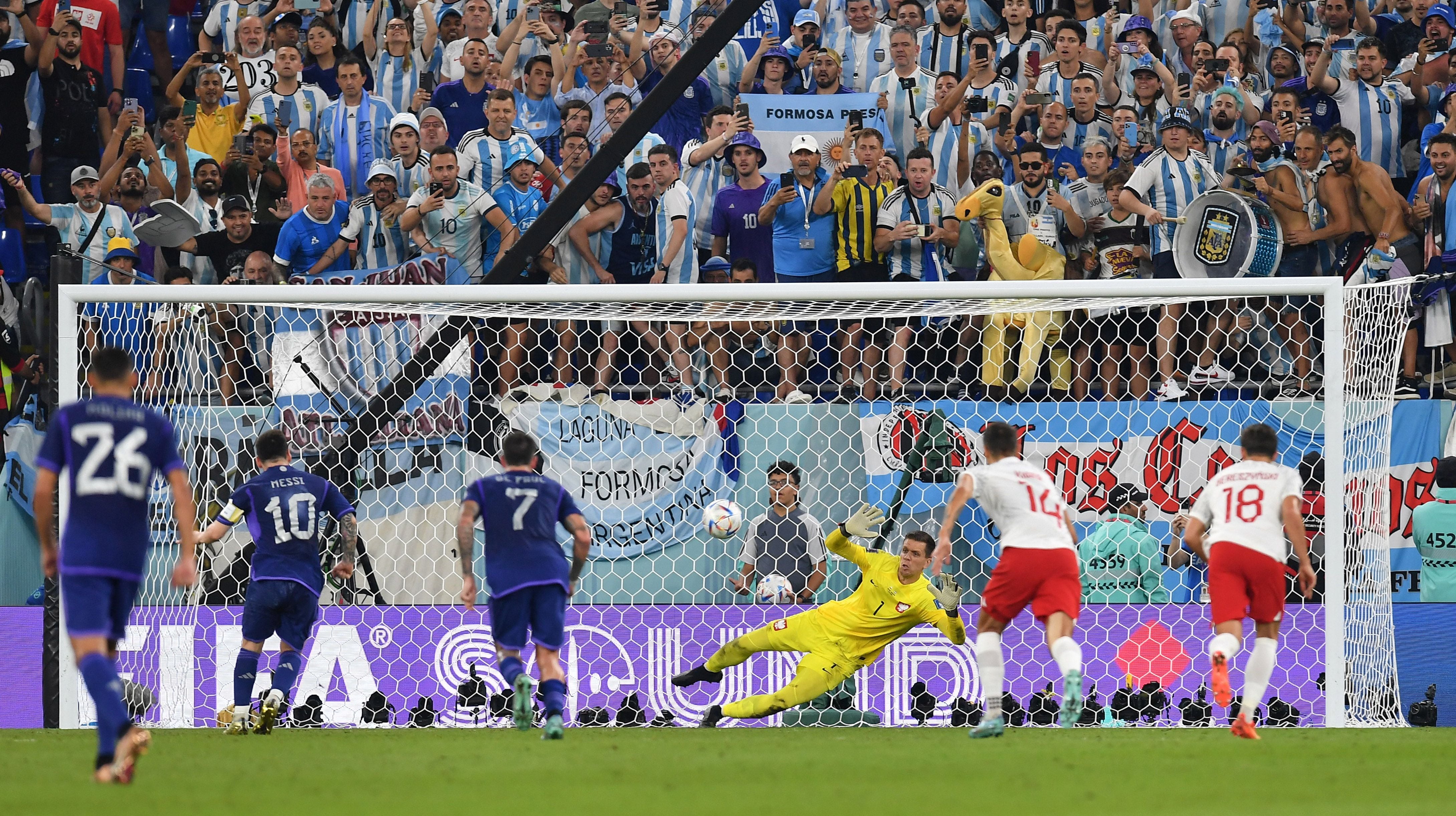 FIFA World Cup Qatar 2022 - Group C - Poland v Argentina