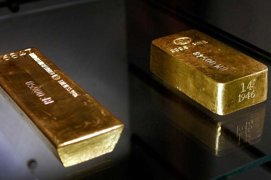Oro se consolida como activo de refugio y alcanza nuevo máximo histórico ante incertidumbre por recuperación económica