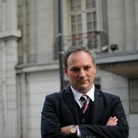 La caída de Mario Schilling: Colegio de Abogados decide expulsarlo por proceder anti ético en caso Hijitus