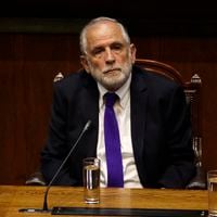 Ministro Montes solicita a Fiscalía Nacional “proteger” identidad de funcionarios que colaboran en pericias del caso convenios