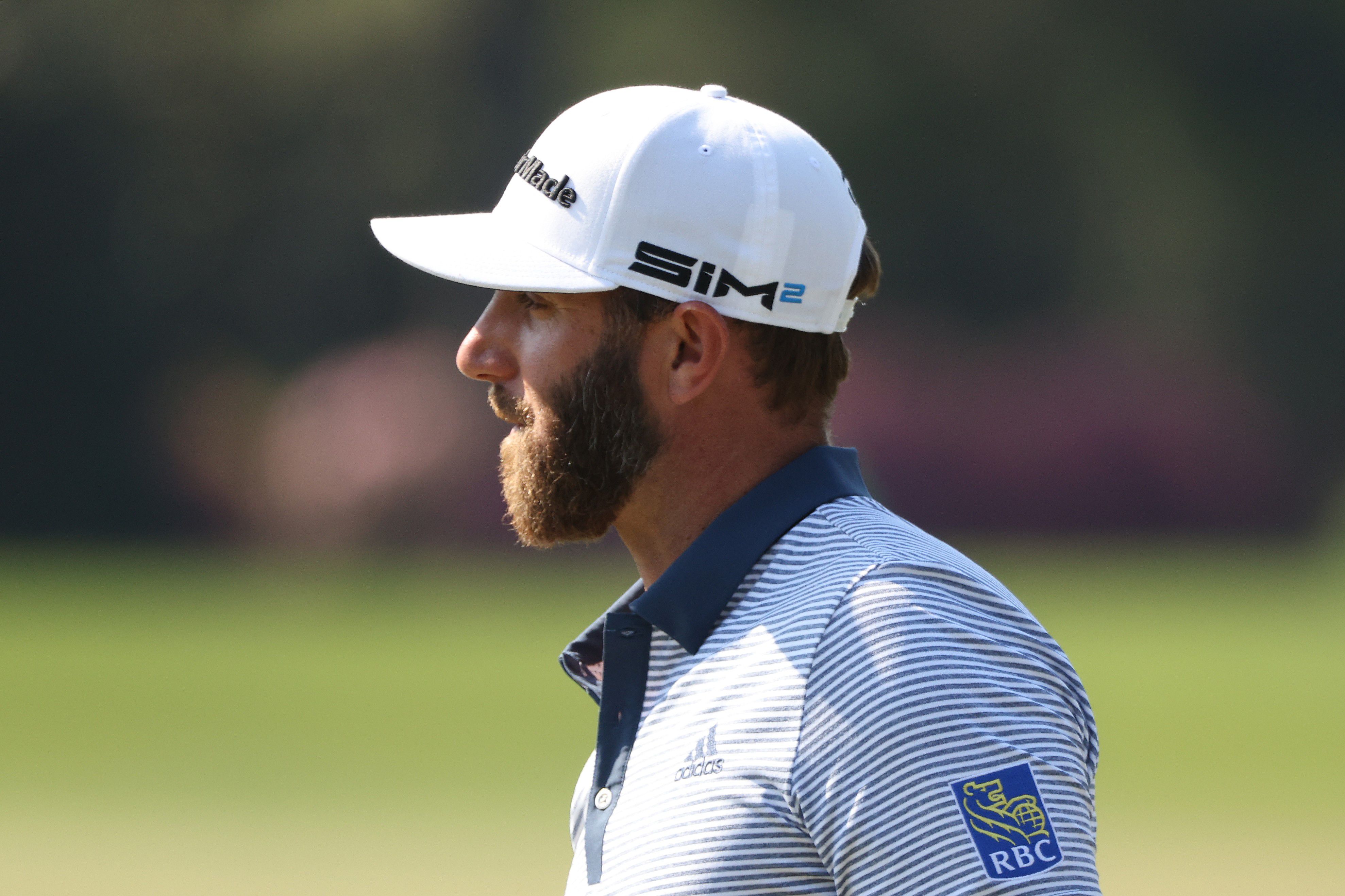 Dustin Johnson, en una de las prácticas para el Masters de Augusta. FOTO: AFP.