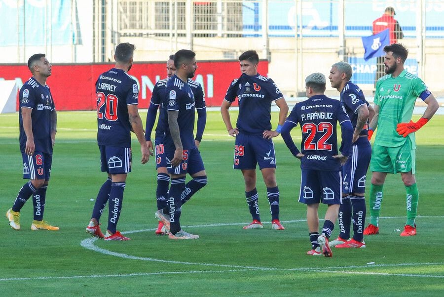 Universidad de Chile no pudo ante Colo Colo.