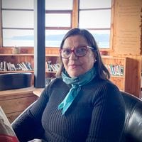 Mujeres que Impactan, Teolinda Higueras: “Llevamos actividades culturales y fomentamos la lectura en las islas donde el Estado no llega”