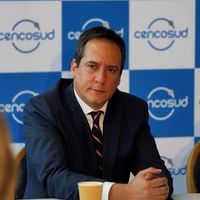 Directorio de Cencosud anuncia que analiza “exhaustivamente los antecedentes” de multa en contra de su CEO por uso de información privilegiada