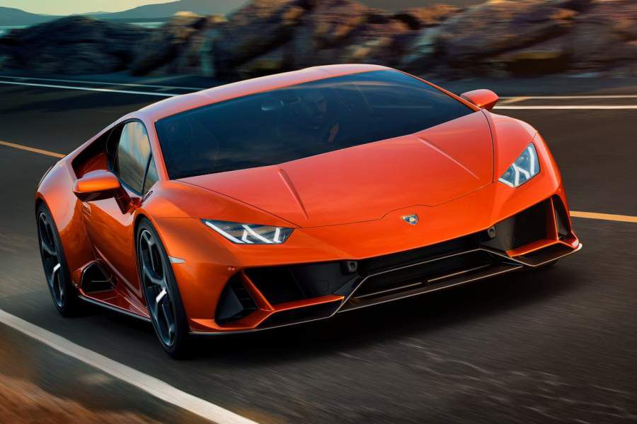 Lamborghini-Huracan_Evo-2019-1280-03-900x600.jpg