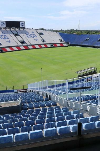 Colo Colo mira de reojo la situaci n del Defensores del Chaco La