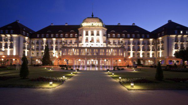 2-sofitel_grand_sopot-600x337.jpg