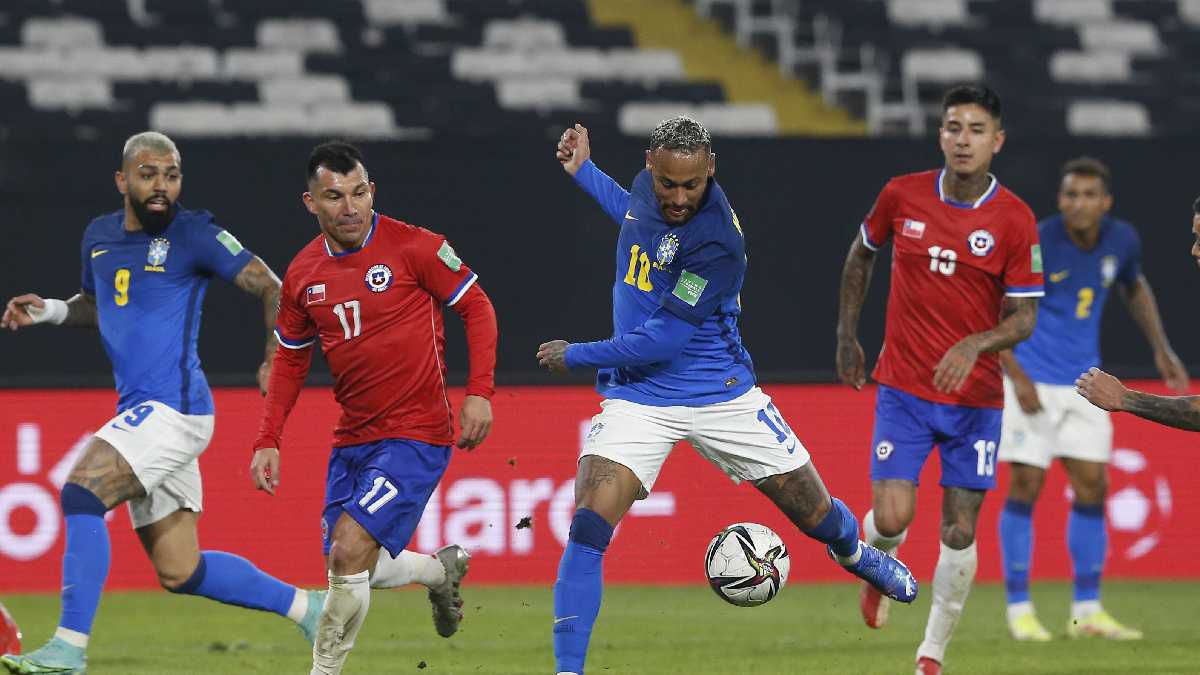 La Roja como local ante Brasil, en las últimas Eliminatorias.