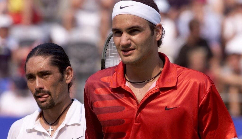 Ríos y Federer. FOTO: AFP.