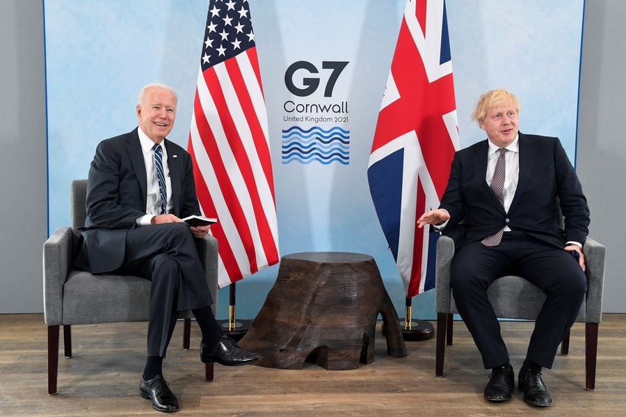 Joe Biden se reúne con Boris Johnson en la antesala del G7 - La Tercera