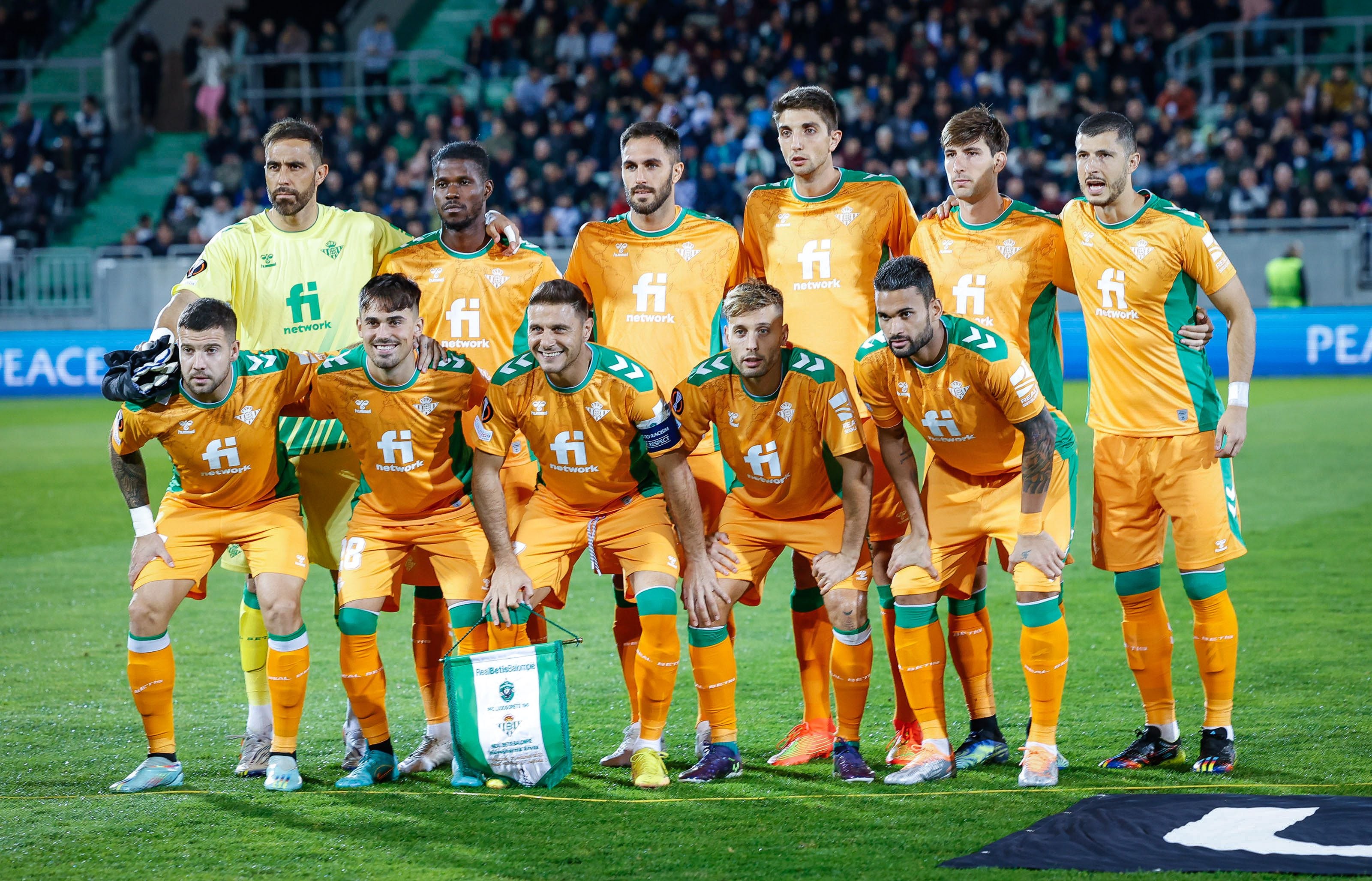 El once titular del Real Betis en su visita al Ludogorets.