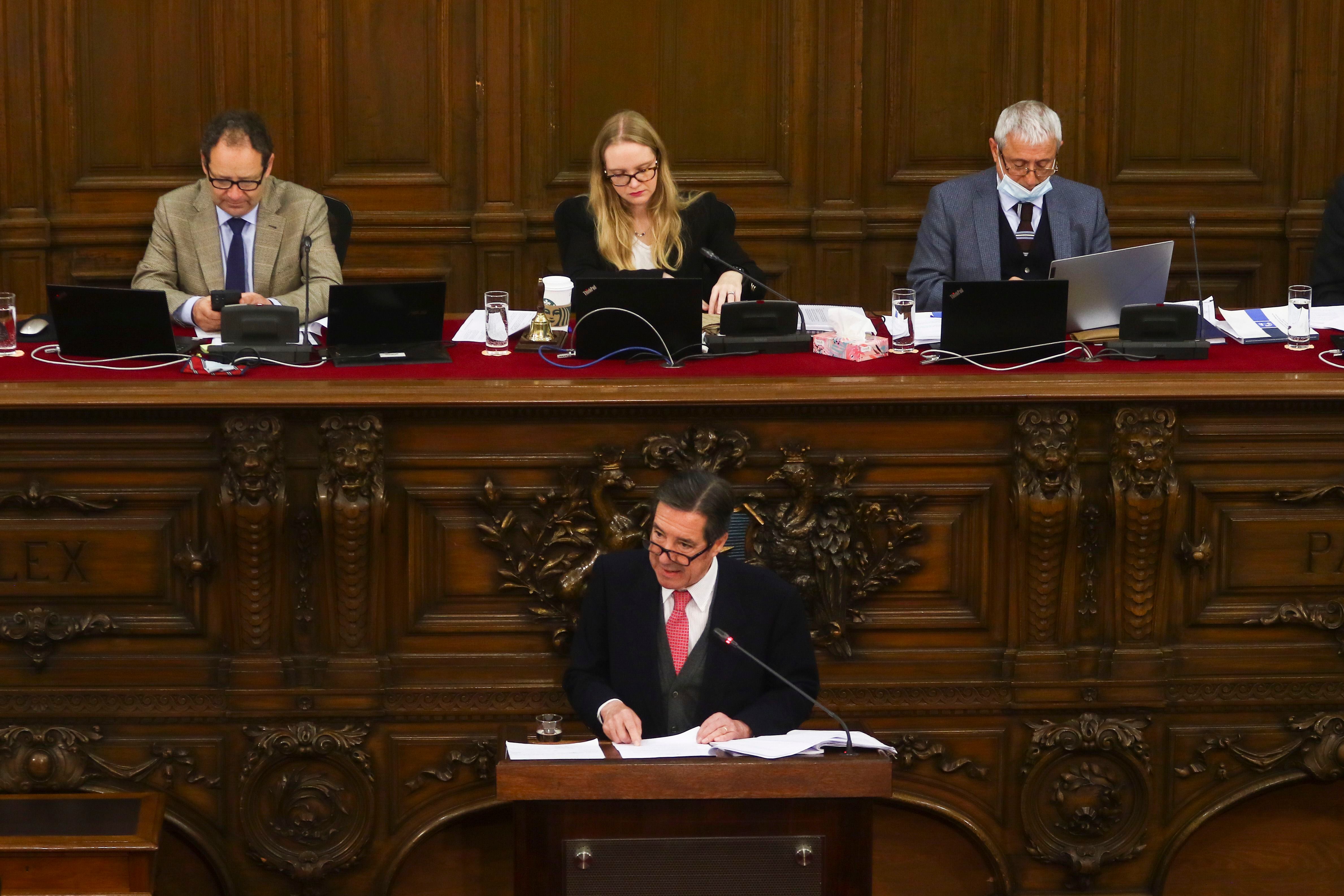 21 razones para votar en contra de la propuesta aprobada en el Consejo  Constitucional « Diario y Radio Universidad Chile