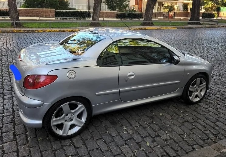 Peugeot 206 CC 2003