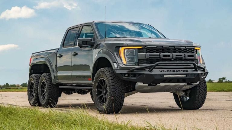 La Ford F-150 Raptor de seis ruedas vuelve en su tercera generación