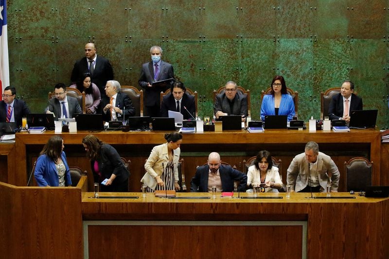 La Cámara de Diputados analiza acusación constitucional en contra del ministro de Desarrollo Social Giorgio Jackson.