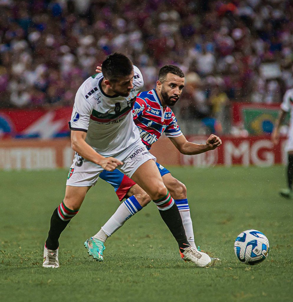 Fortaleza vs Palestino