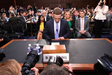 zuckerberg-facebook-datos