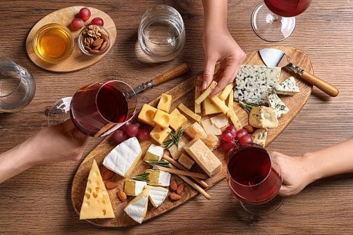 Tabla de quesos vino