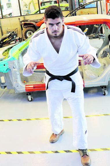 jiu jitsu se mueve paso a paso