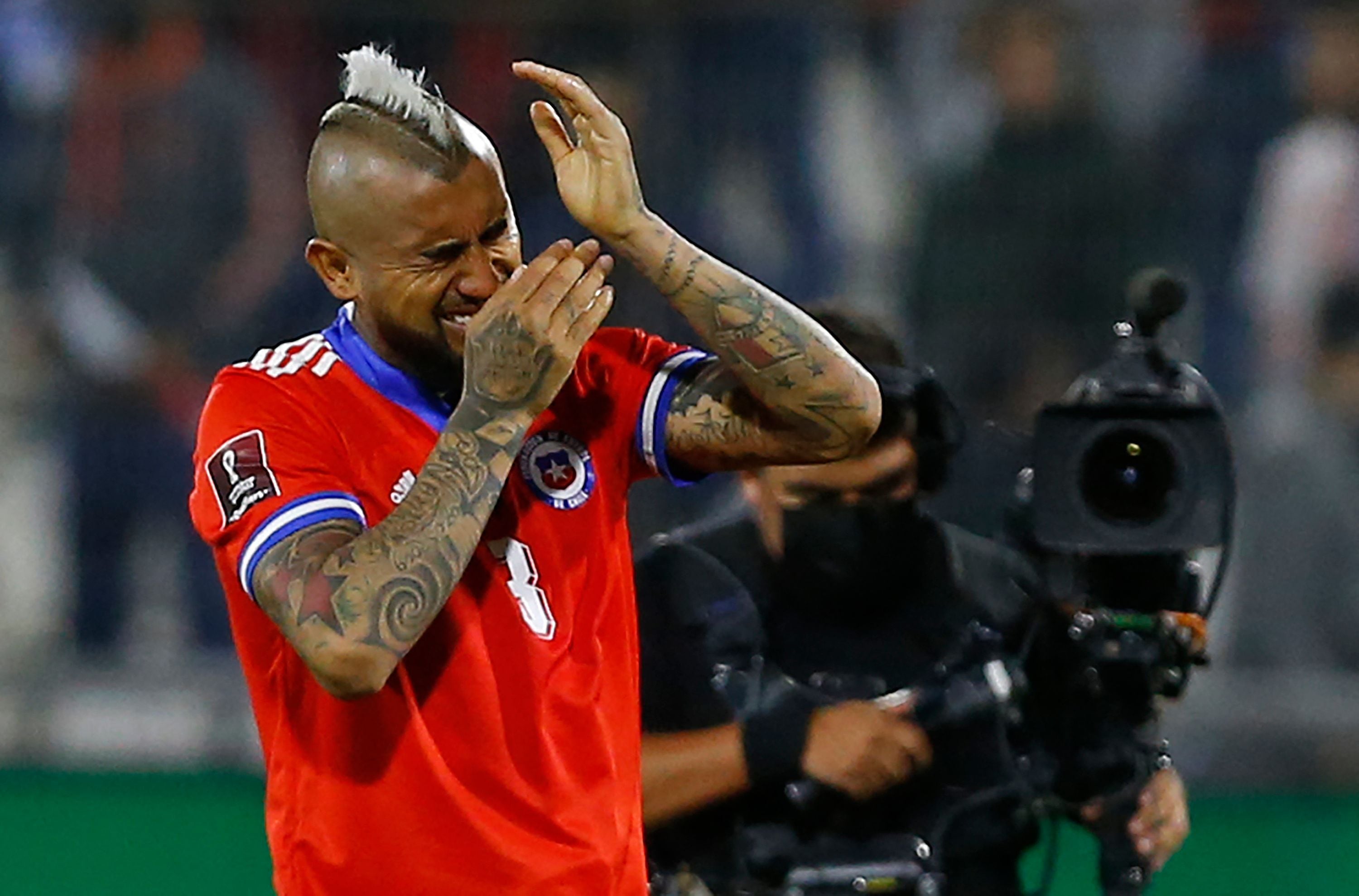 Arturo Vidal fue el centro de las burlas después de la eliminación de Chile