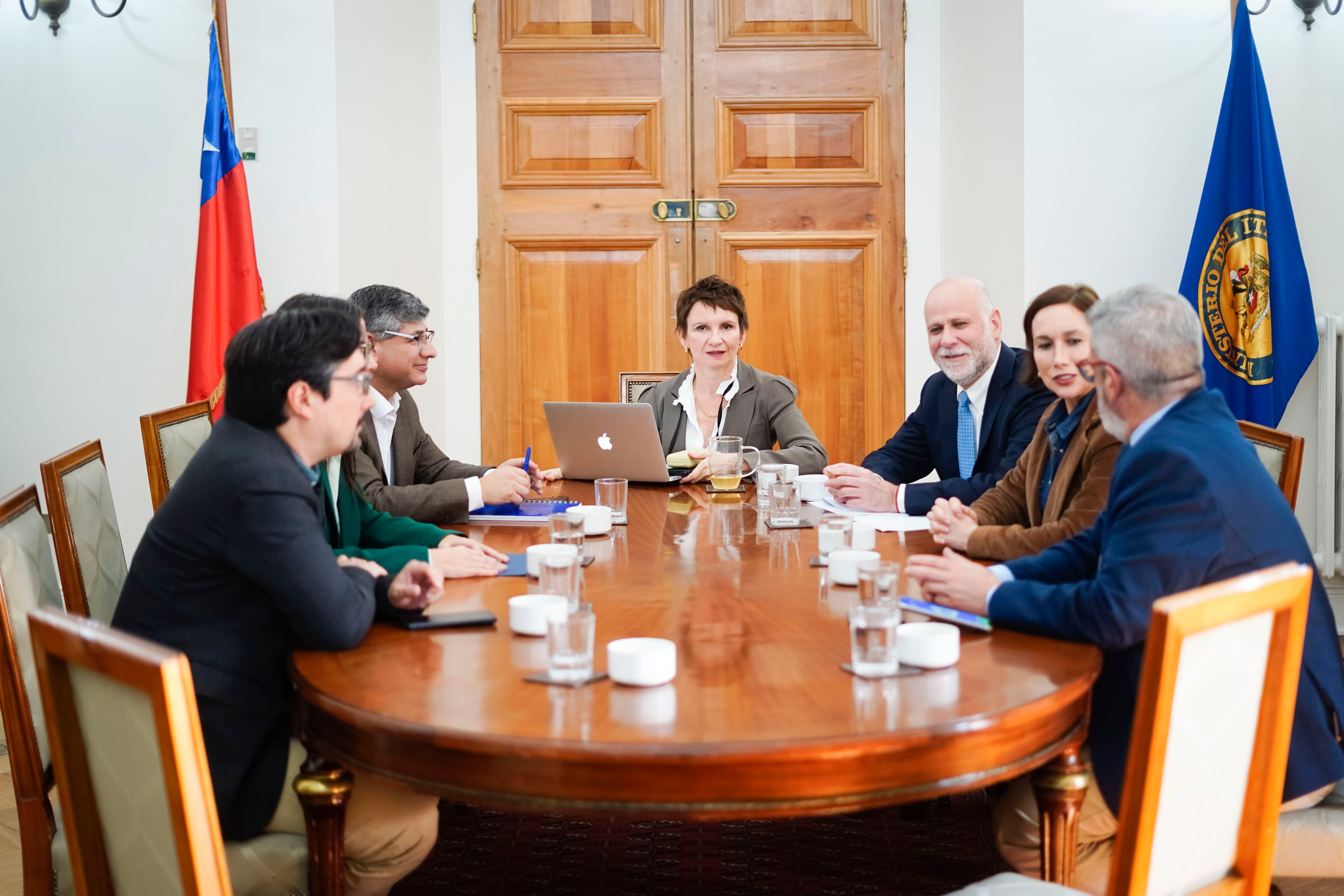 COMITE POLITICO AMPLIADO