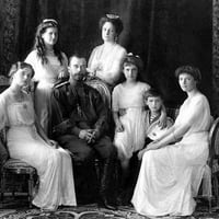 Rusia confirma el hallazgo de los restos de dos hijos del zar Nicolás II