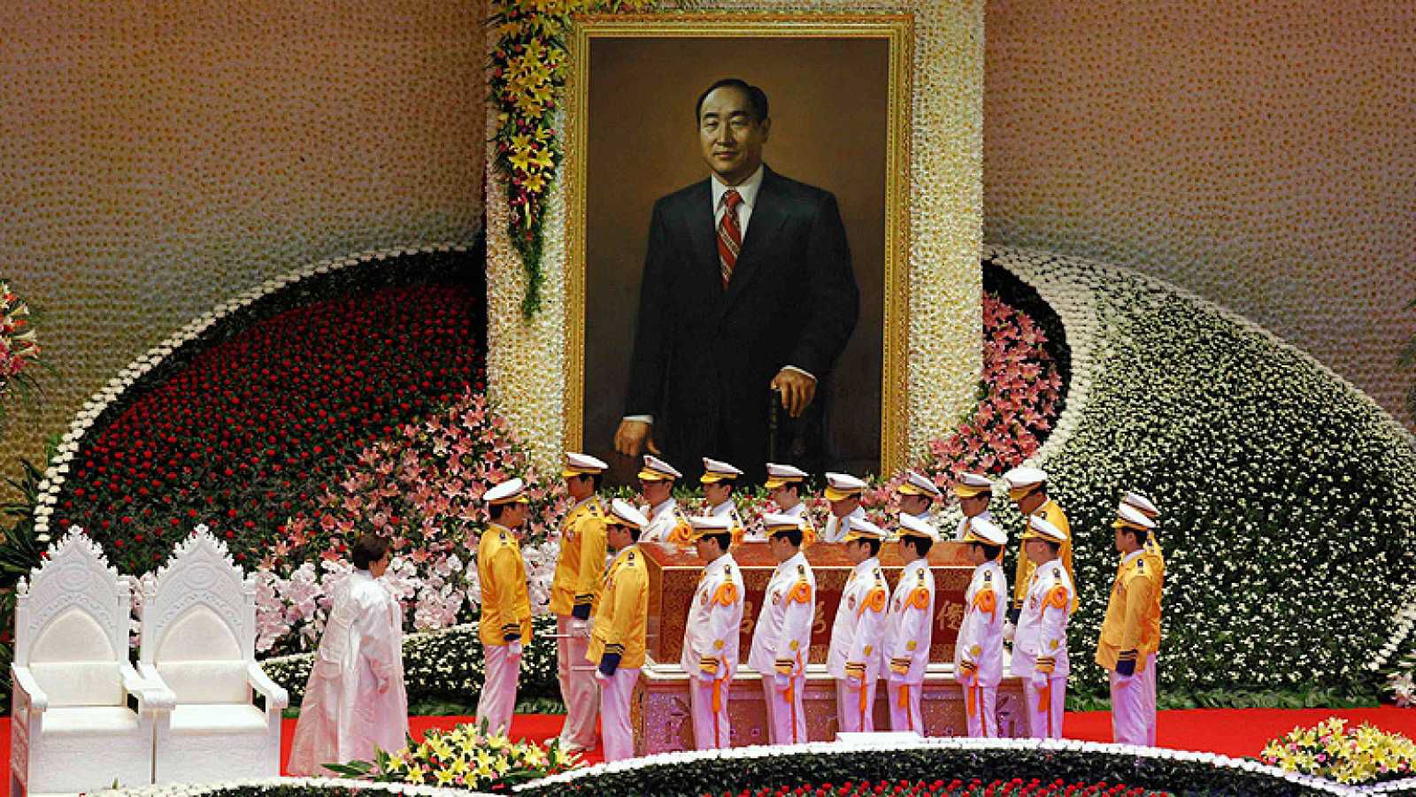 Funeral de Sun Myung Moon en la Iglesia de la Unificación, en Seúl. Foto: AP.