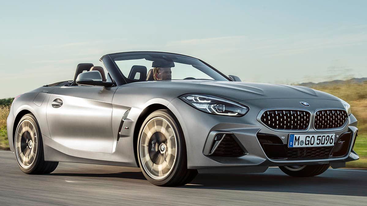 CR-Cars-InlineHero-2019-BMW-Z4-driving-f-9-2018.jpg