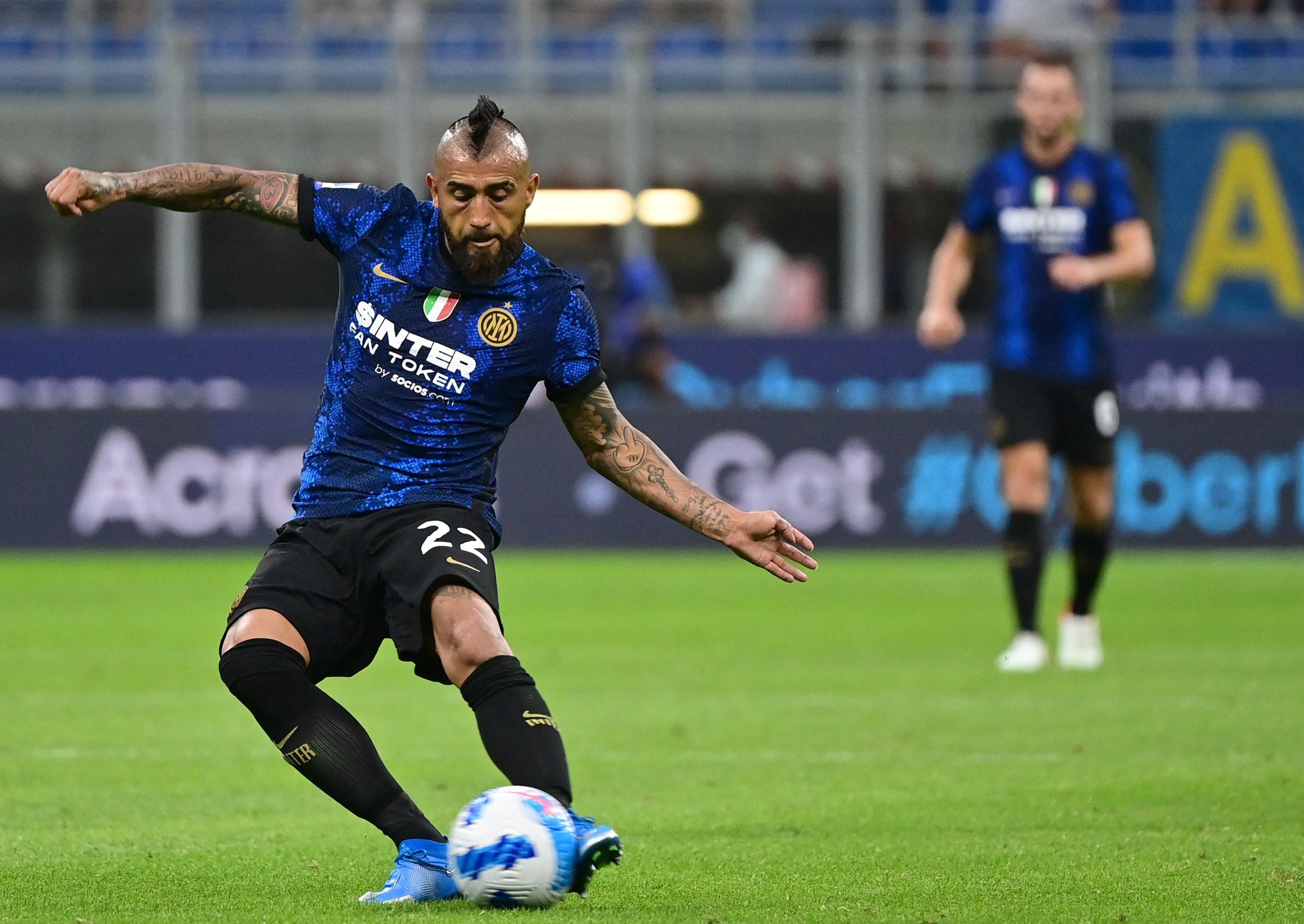 Arturo Vidal, en un duelo del Inter