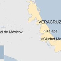 Hallan en México a 233 migrantes centroamericanos abandonados en tráiler